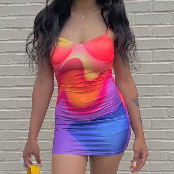 Colorful mini skirt - Picture 3 of 3